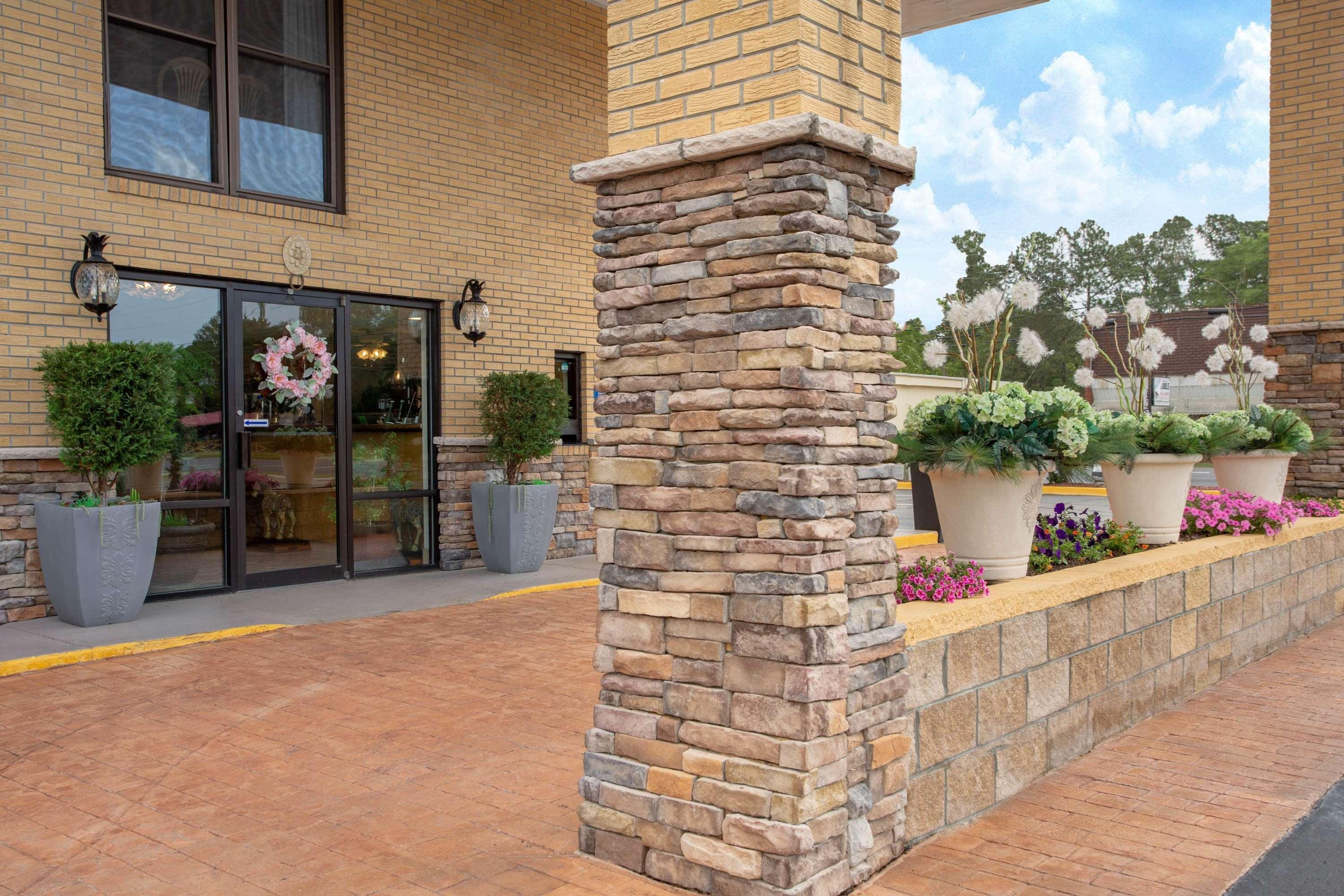 Days Inn By Wyndham Lake City Exterior foto