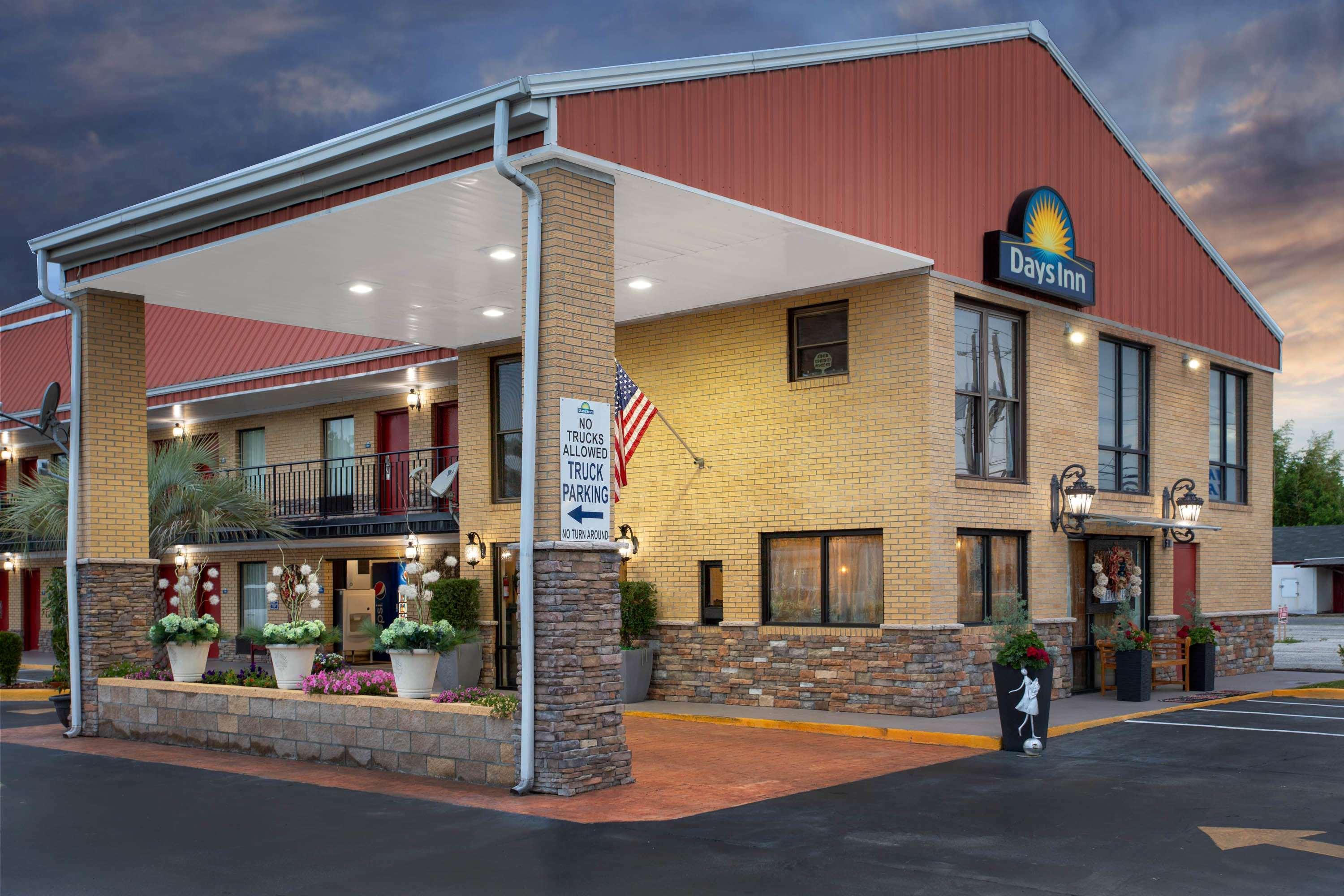 Days Inn By Wyndham Lake City Exterior foto